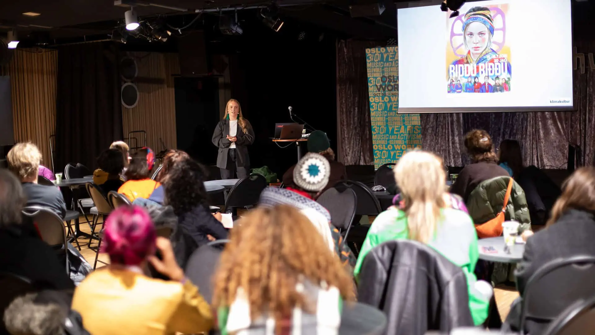Sajje Solbakk from Riddu Riđđu Festival, at the "Music & Climate Justice Workshop" at Oslo World. Photo: Nabeeh Samaan.